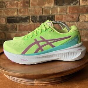 Asics Gel Kayano 30 Women's 7 Supportive Neon Green Road Running Sneakers Shoes